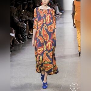 🆕️ Chiara Boni Le Petite Robe Kelis Flowy Maxi Dress in Midnight Paisley